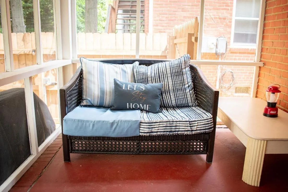 Charming 3Br Apartment In The Heart Of 리치먼드